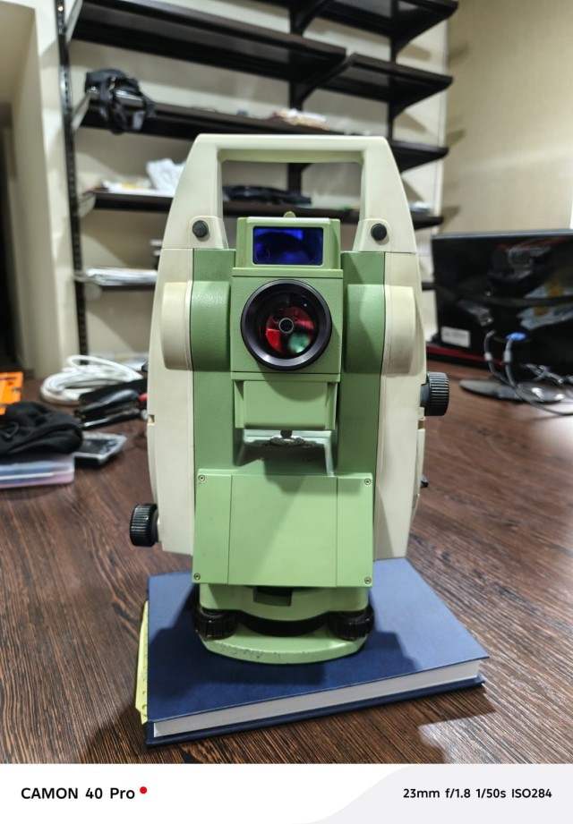 Leica TCR1203+ Total Station with Full Accessories